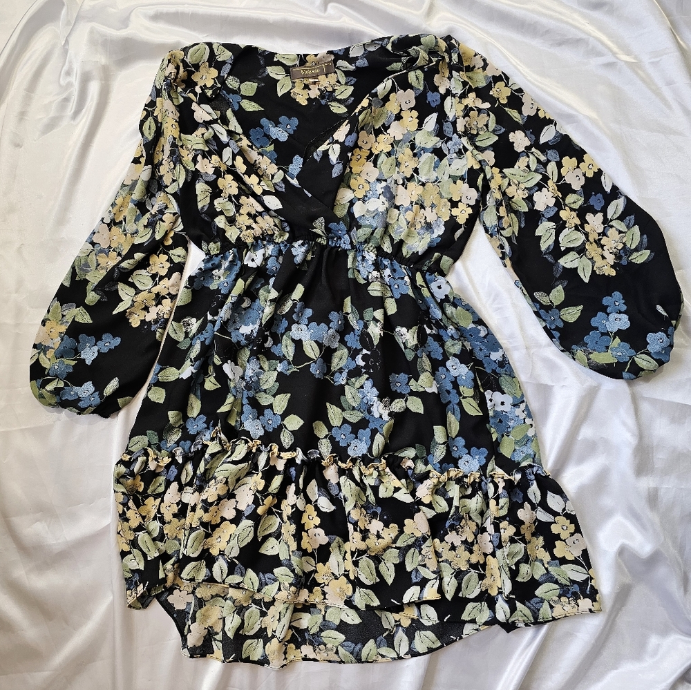 Melonie Floral Dress - Picture 4 of 7